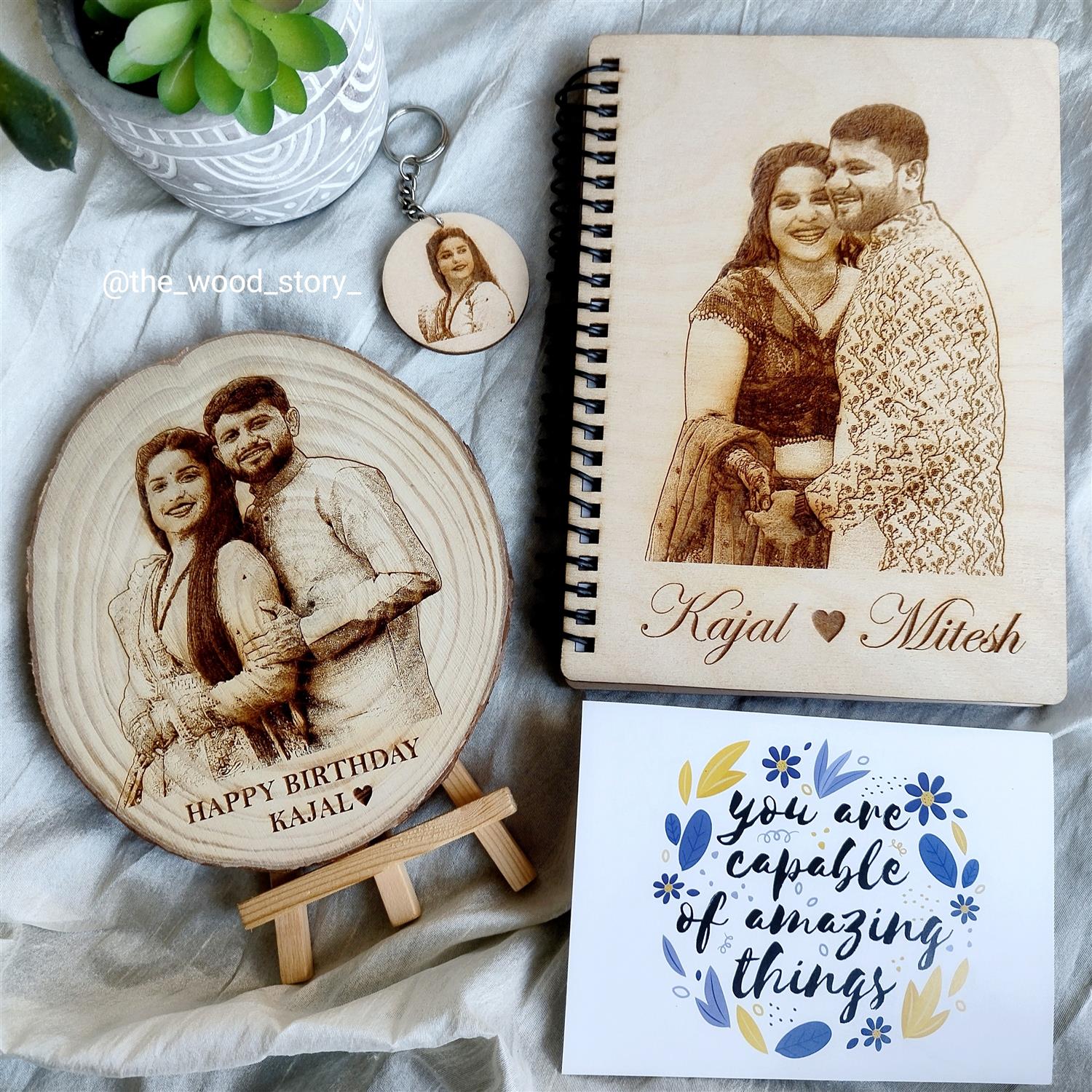 Heart LED Magic Mirror / Heart Photo Frame With Mirror / Valentine Gift / Couple  Gifts at Rs 899/unit | Valentine Day Craft in New Delhi | ID: 21828764573
